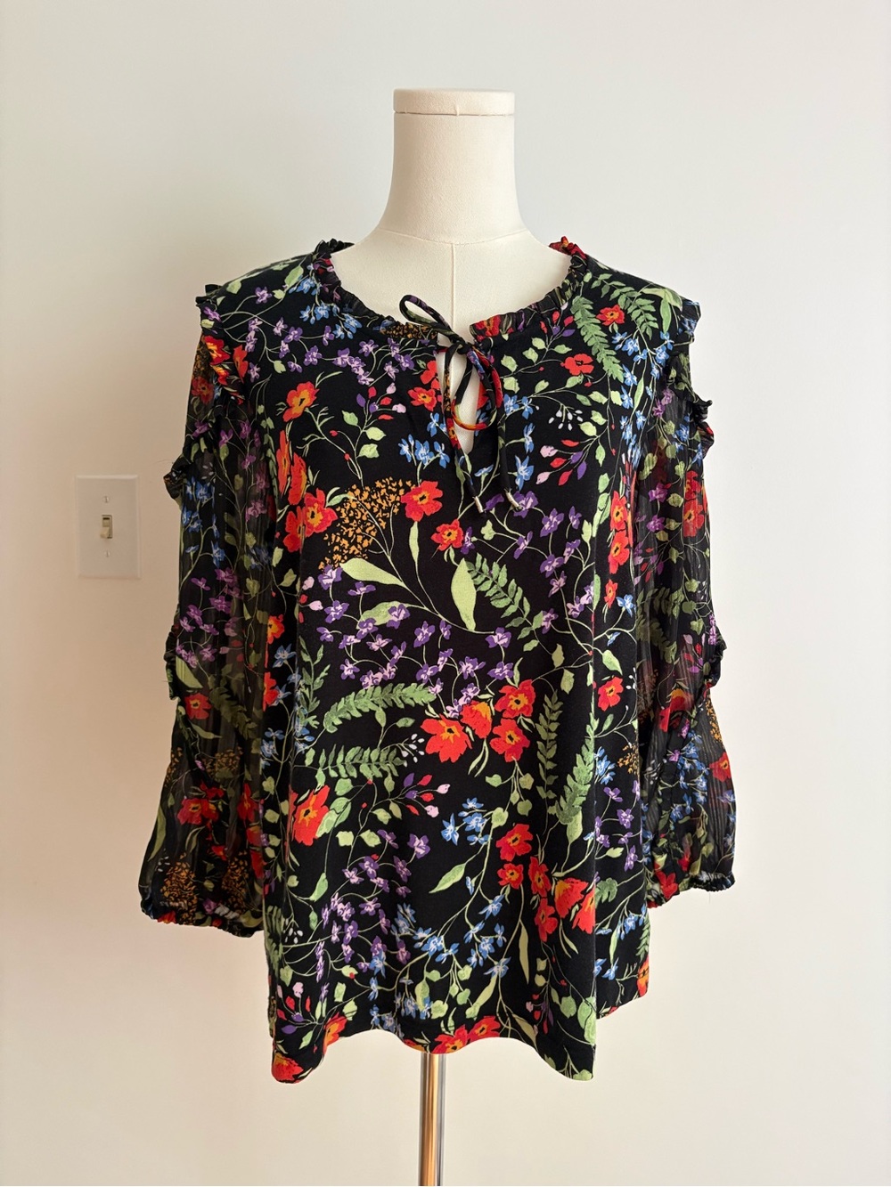 Anthropologie Maeve Floral Blouse with Sheer Gathered Sleeves - Picture 14 of 16